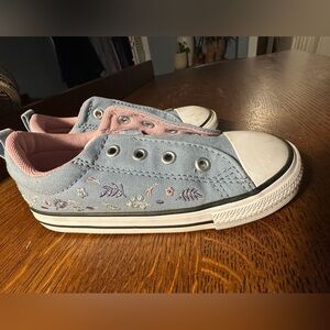 Kids Blue and Pink Converse Shoes~Size 10~Floral~ Low Top Sneaker